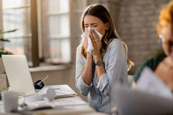 Can Local Honey Help with Allergies?