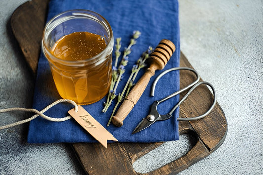 Top 5 Reasons to Try Our Raw Honey Today
