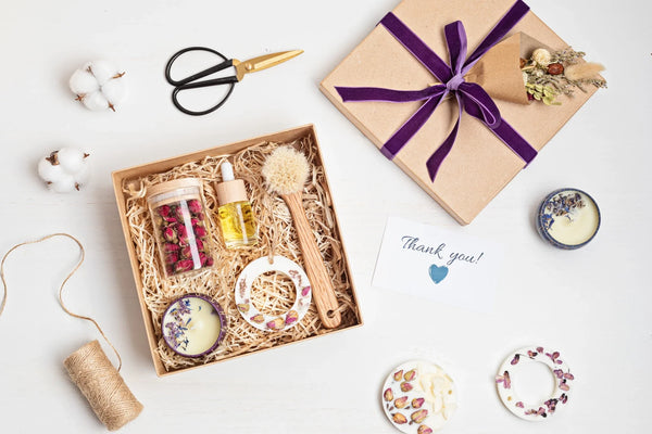 Why Raw Honey Is the Perfect Eid al-Fitr Gift (and How to Present It Beautifully)
