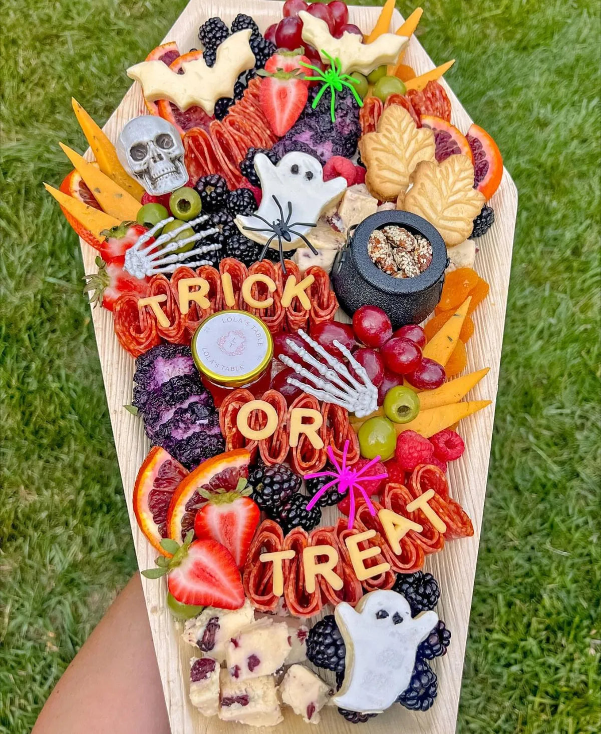 The Honeycomb Boo Board